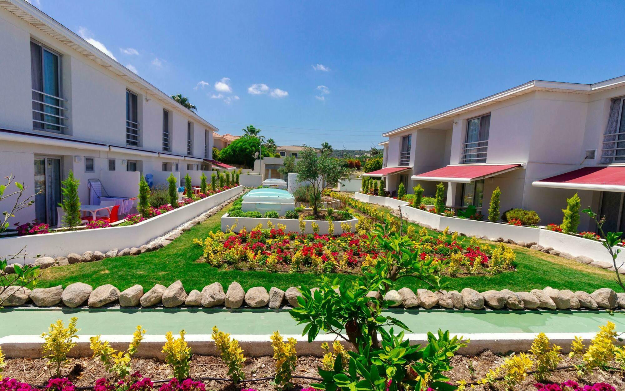 Vela Garden Resort Cesme Bagian luar foto